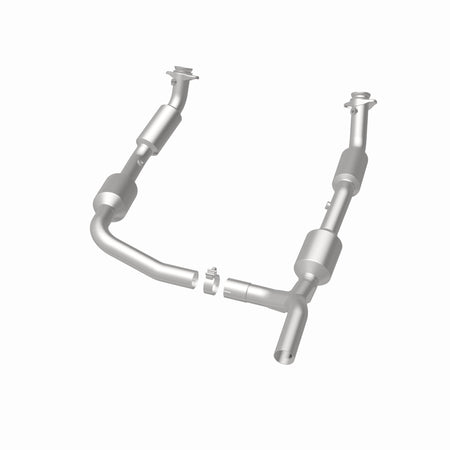 MagnaFlow Exhaust Products 5582640 - California CARB Direct-Fit Catalytic Converter 30