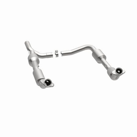 MagnaFlow Exhaust Products 5582640 - California CARB Direct-Fit Catalytic Converter 5