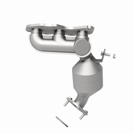 MagnaFlow Exhaust Products 5582858 - California CARB Manifold Catalytic Converter 1