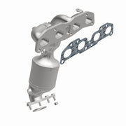 MagnaFlow Exhaust Products 5631295 California premium catalytic converter with integrated exhaust manifold for 2013-2015