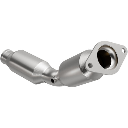 MagnaFlow Exhaust Products 5631456 - California CARB Direct-Fit Catalytic Converter 5