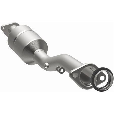 MagnaFlow Exhaust Products 5671272 - California CARB Direct-Fit Catalytic Converter 1