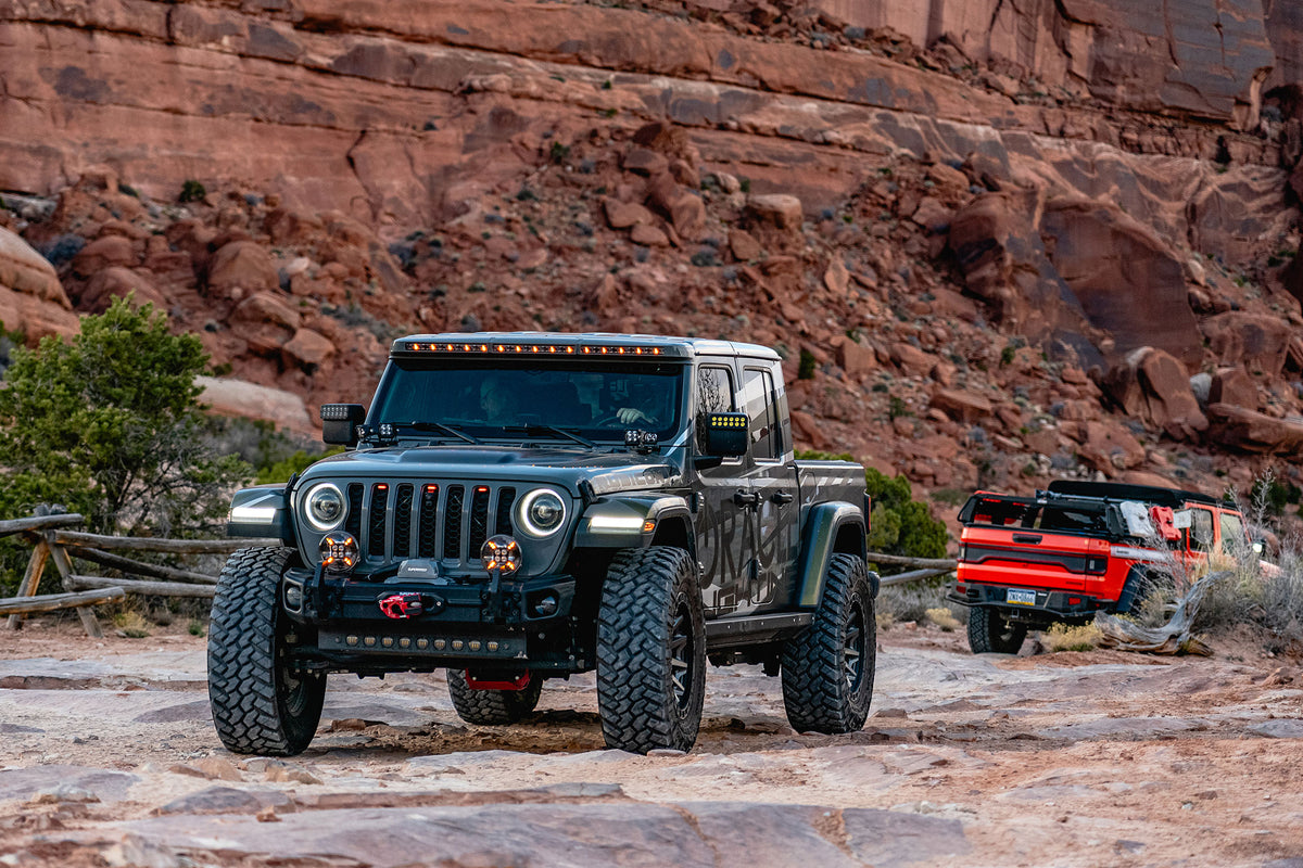 Oracle Lighting 5917-023 2018-2025 Jeep Wrangler Light Bar