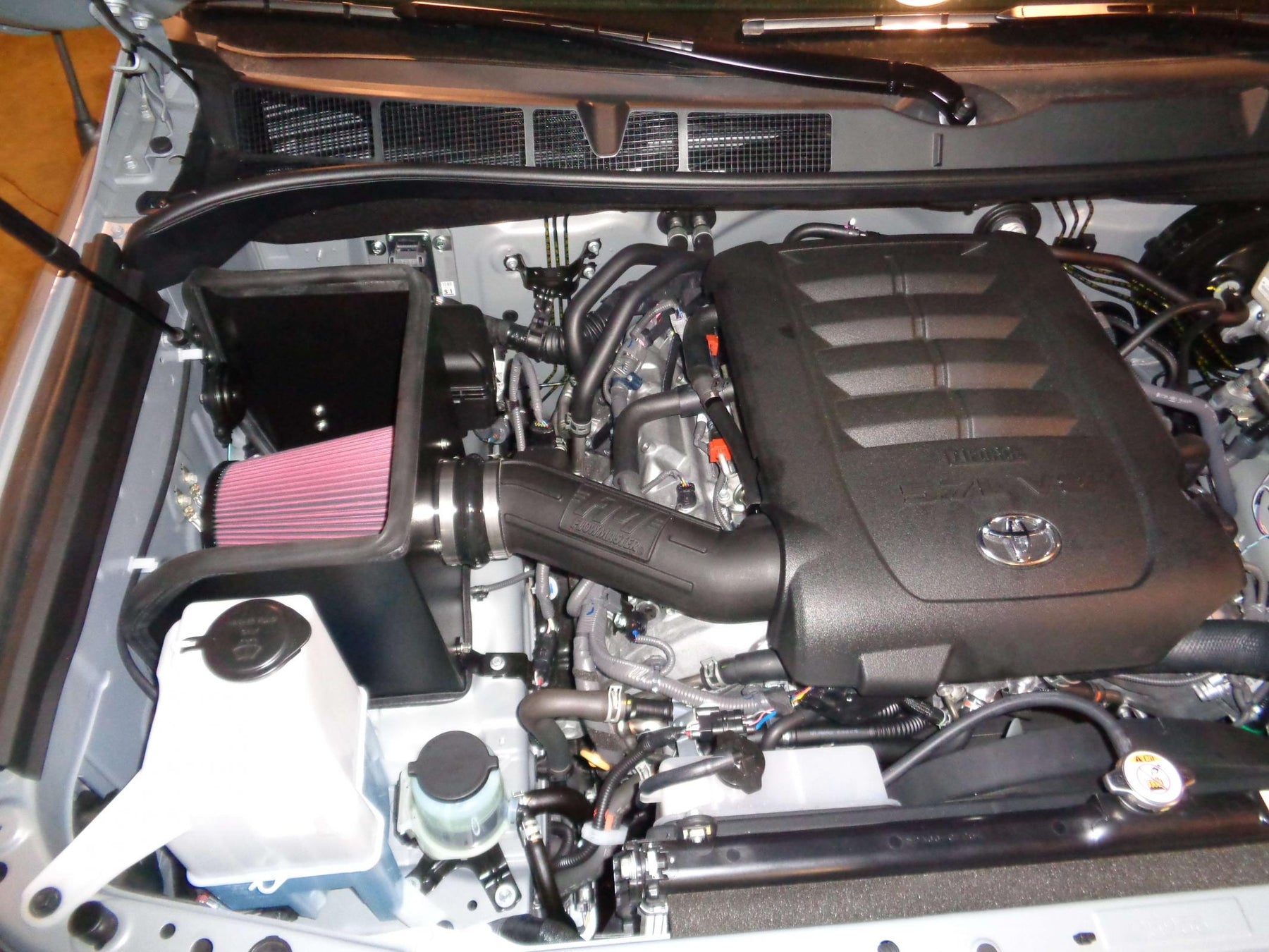 Flowmaster 615134 air and fuel delivery for 2012-2018 Toyota Tundra, view 2