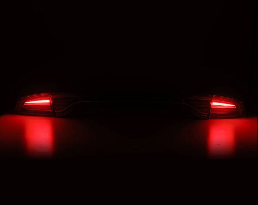 AlphaRex NA AlphaRex 642042 - Prismatic LED Taillights Smoke