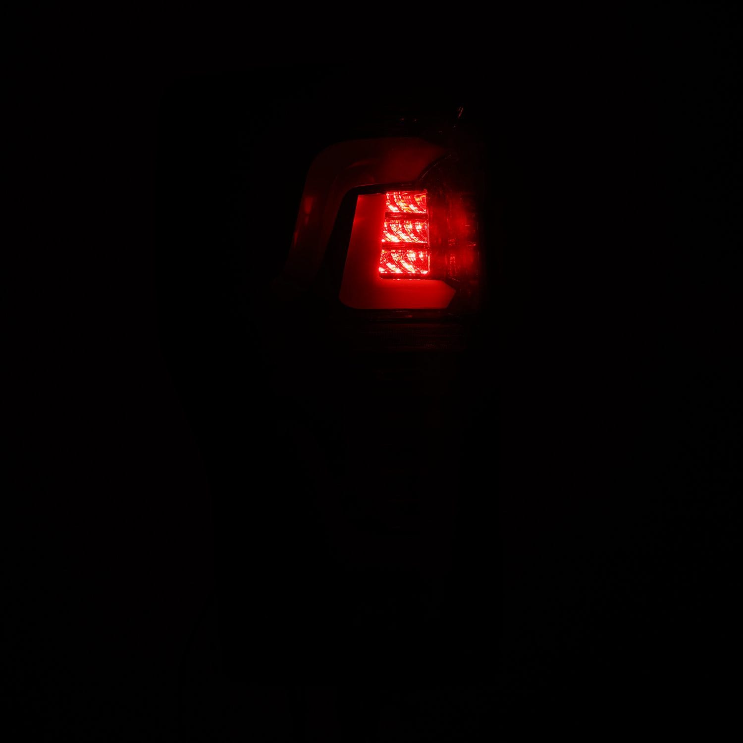 AlphaRex AlphaRex 657010 Tail Light Assembly