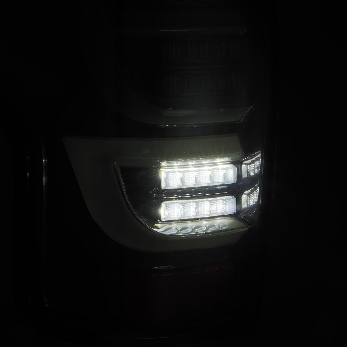 AlphaRex 670040 - LED Taillights Alpha-Black