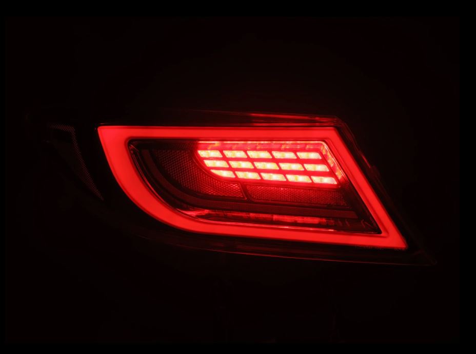AlphaRex 675040 - LED Taillights Alpha Black