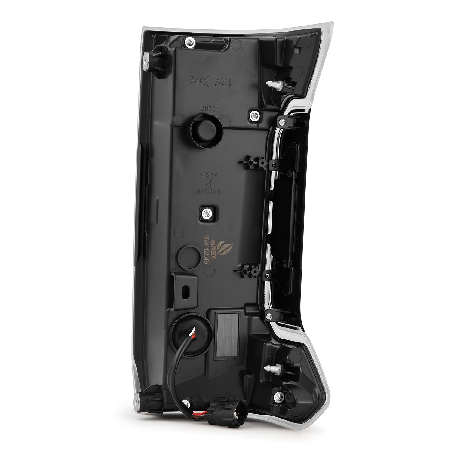 AlphaRex 679010 - Prismatic LED Taillights Black Red 2
