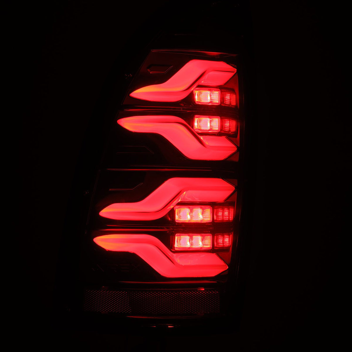 AlphaRex 680050 - LED Taillights Alpha-Black