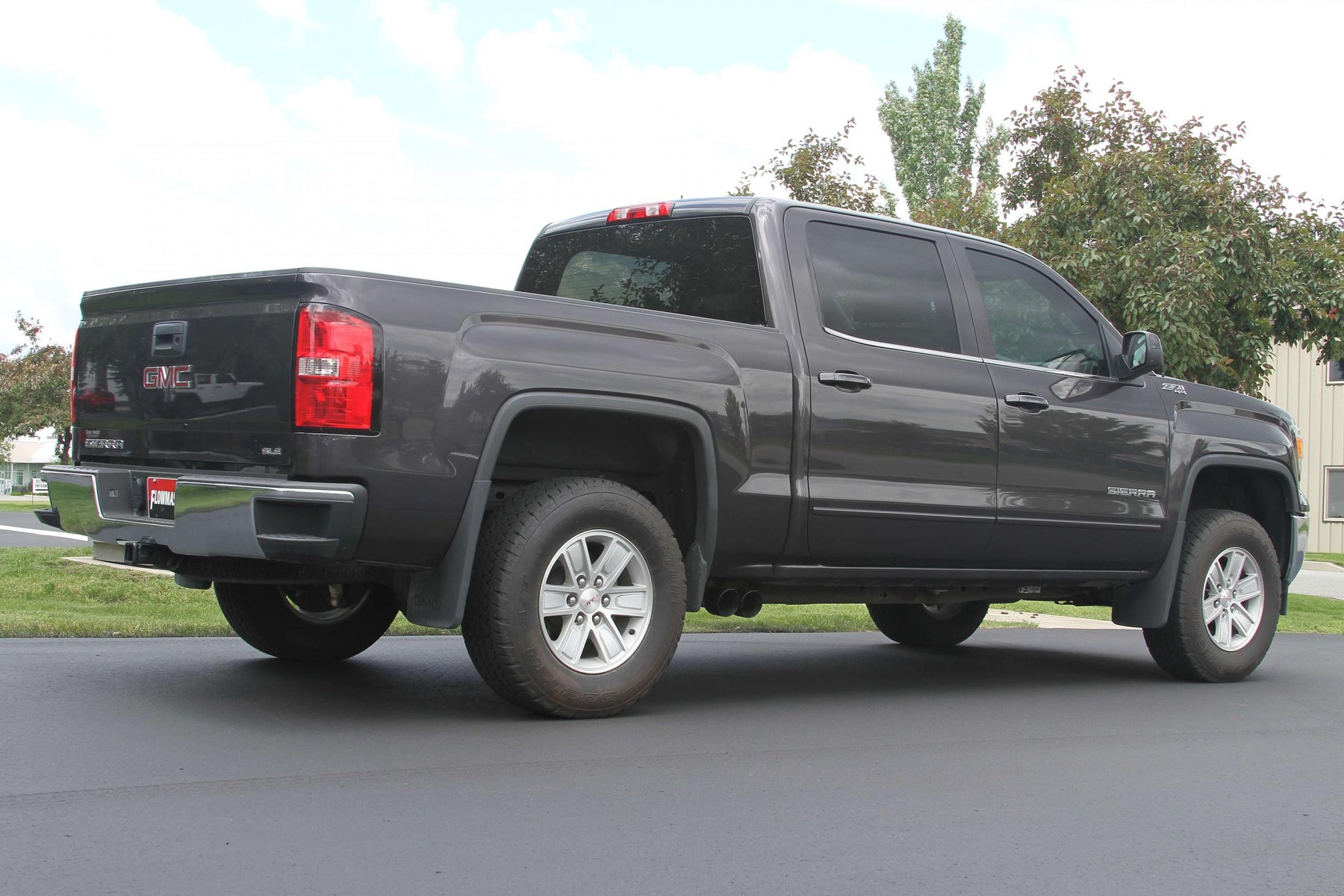 Flowmaster 717787 - Flow Fx Cat-Back Exhaust System 2014-2019 (Classic Body) Chevrolet Silverado 1500 And Gmc Sierra 1500 Crew Cab And Double Cab Models With 4.3L/5.3L Engine Aggressive To Moderate Sound Flowmaster 3