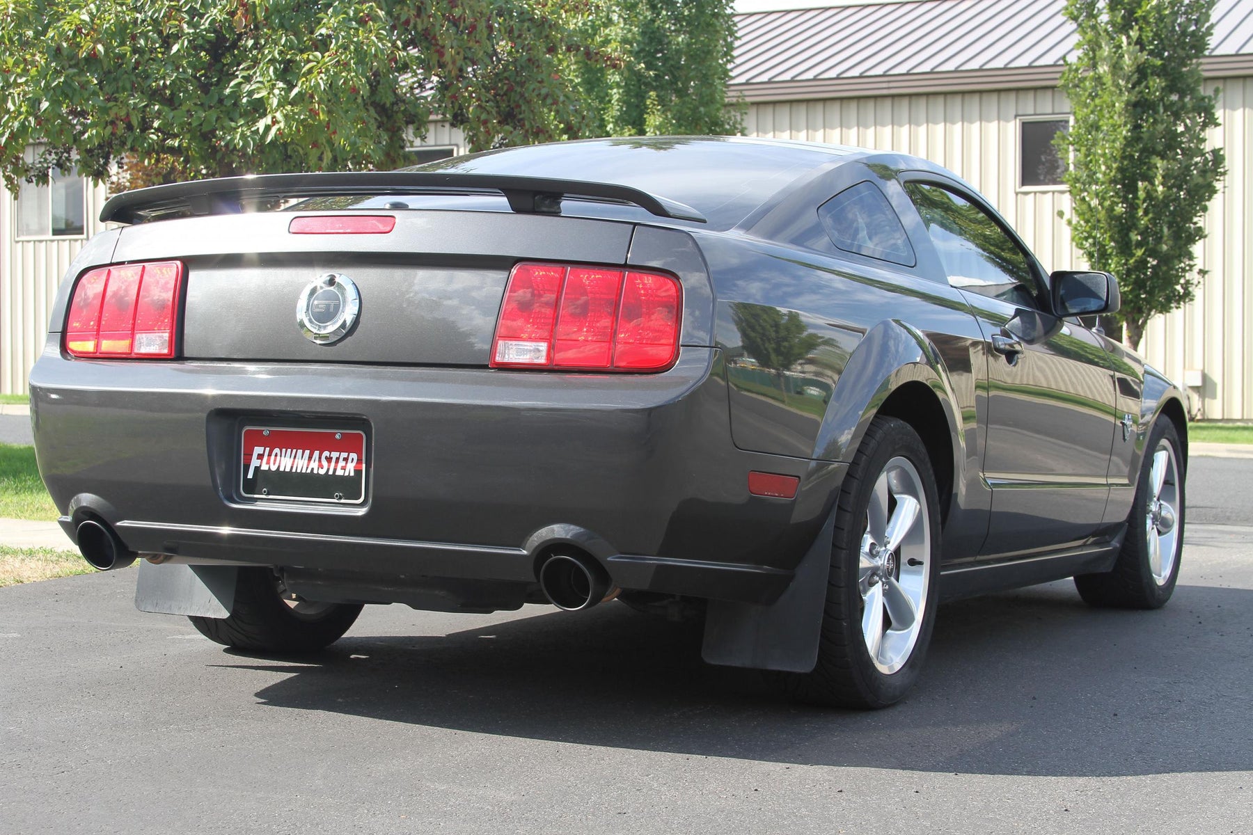 Flowmaster 717827 Flow Fx Axle-Back Exhaust System Aggressive To Moderate Sound