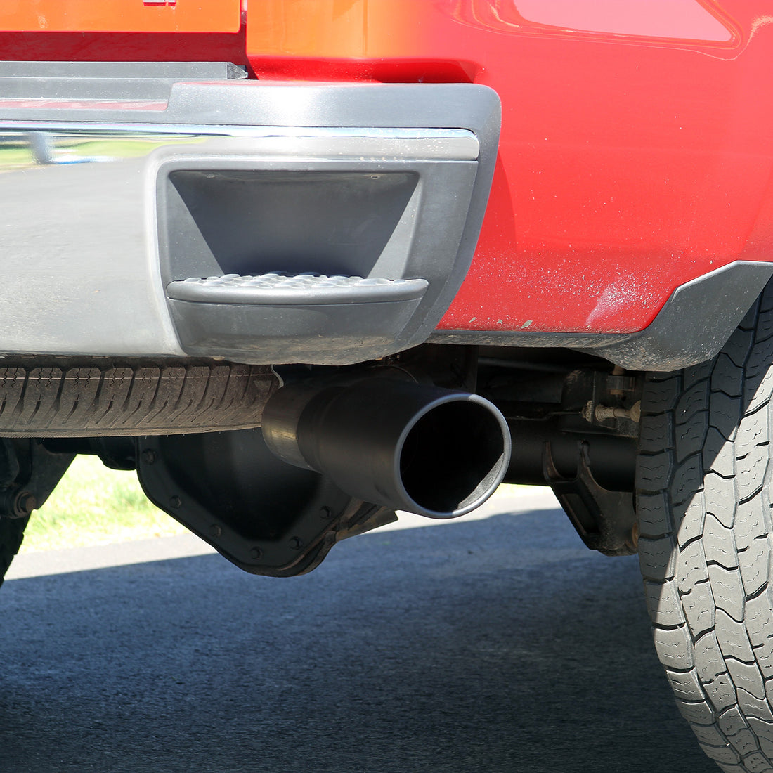 Flowmaster 717931 Flow Fx Cat-Back Exhaust System 3.5 Inch Stainless Steel Single Side Exit