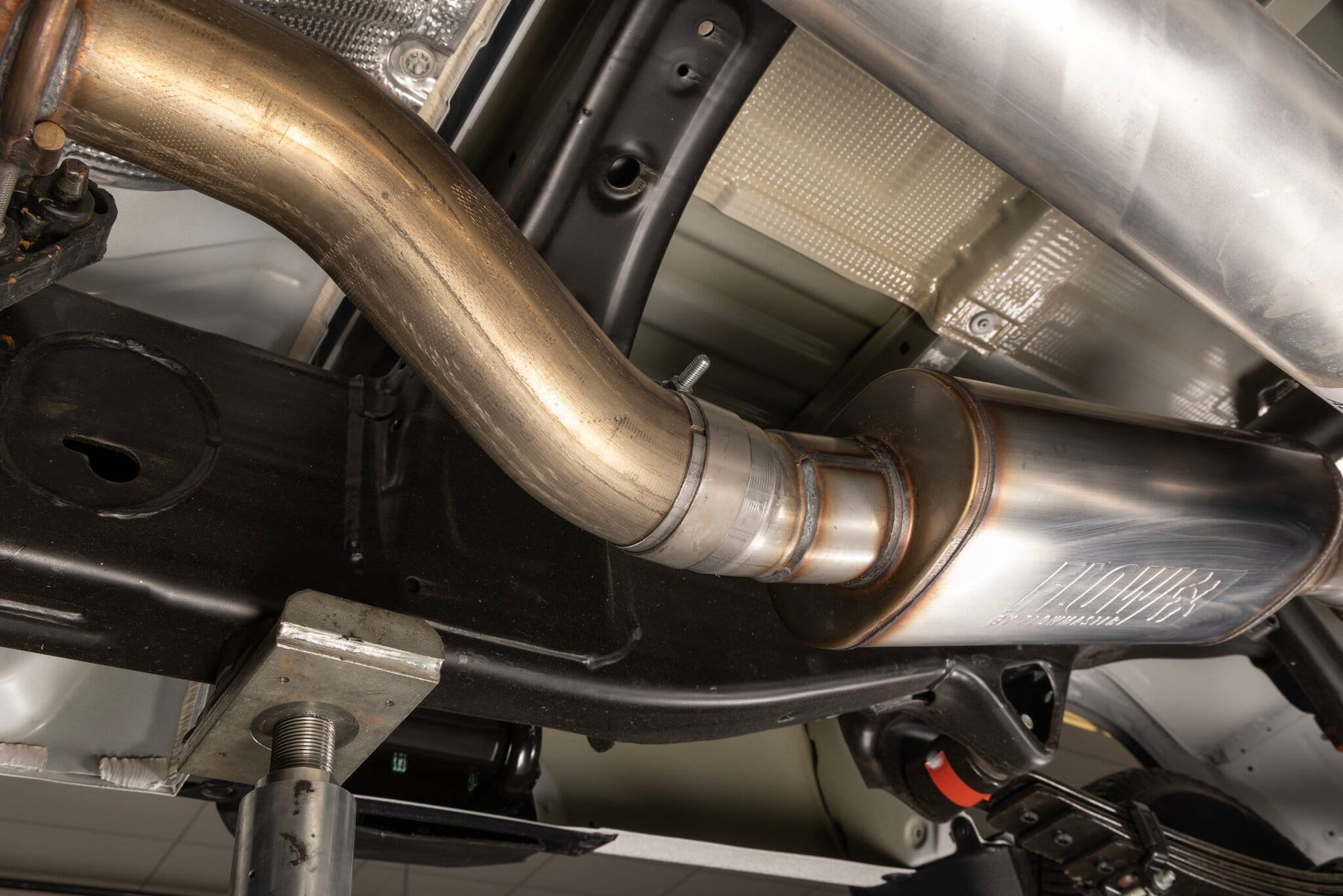 Flowmaster Flowmaster 718155 Muffler
