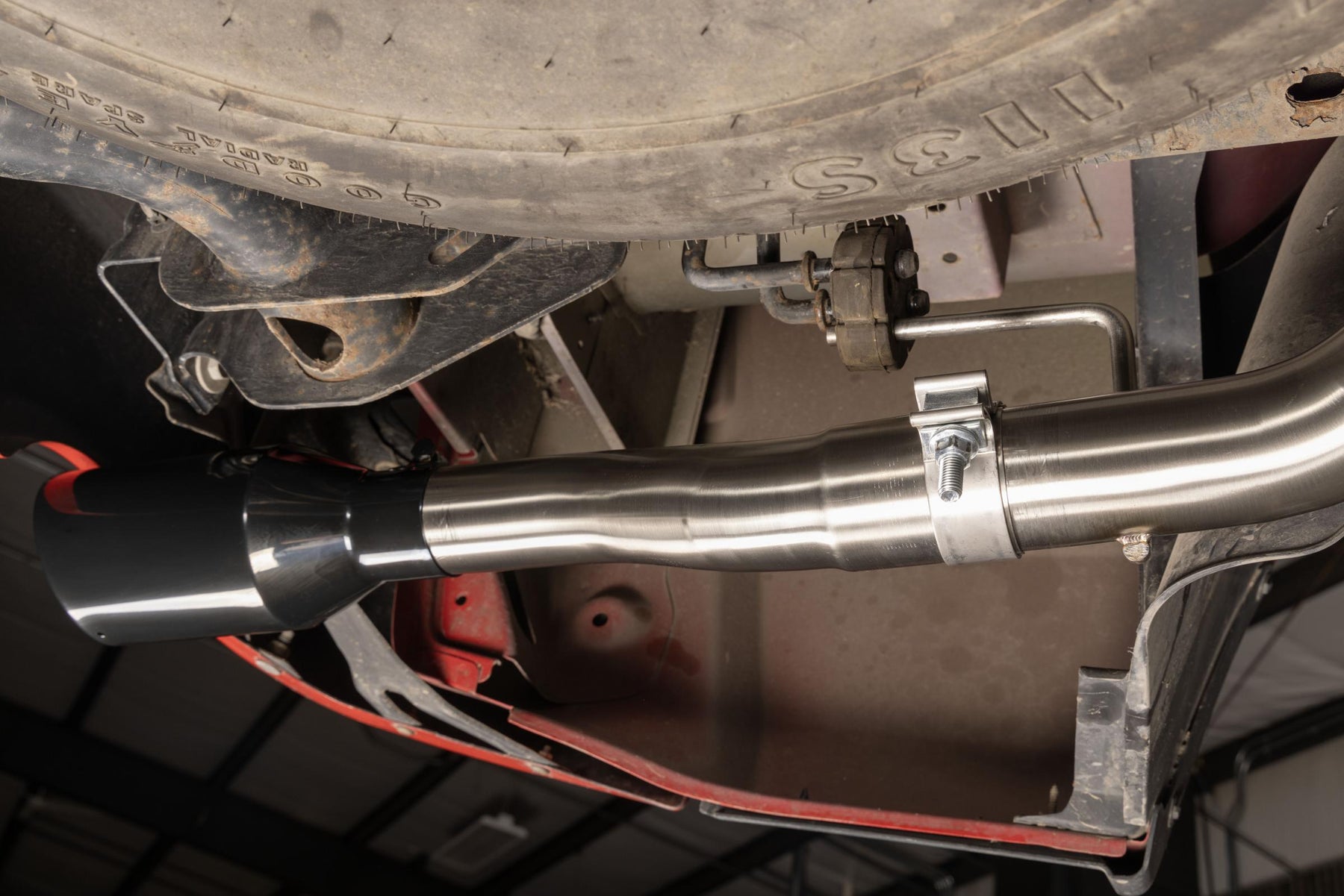 Flowmaster 737860 - Signature Series Exhaust System Fits 2009-2024 (Classic Body) Ram 1500 5.7L, 2009-2013 4.7L, Factory Dual Exhaust, 304 Stainless Steel Exhaust Flowmaster 5