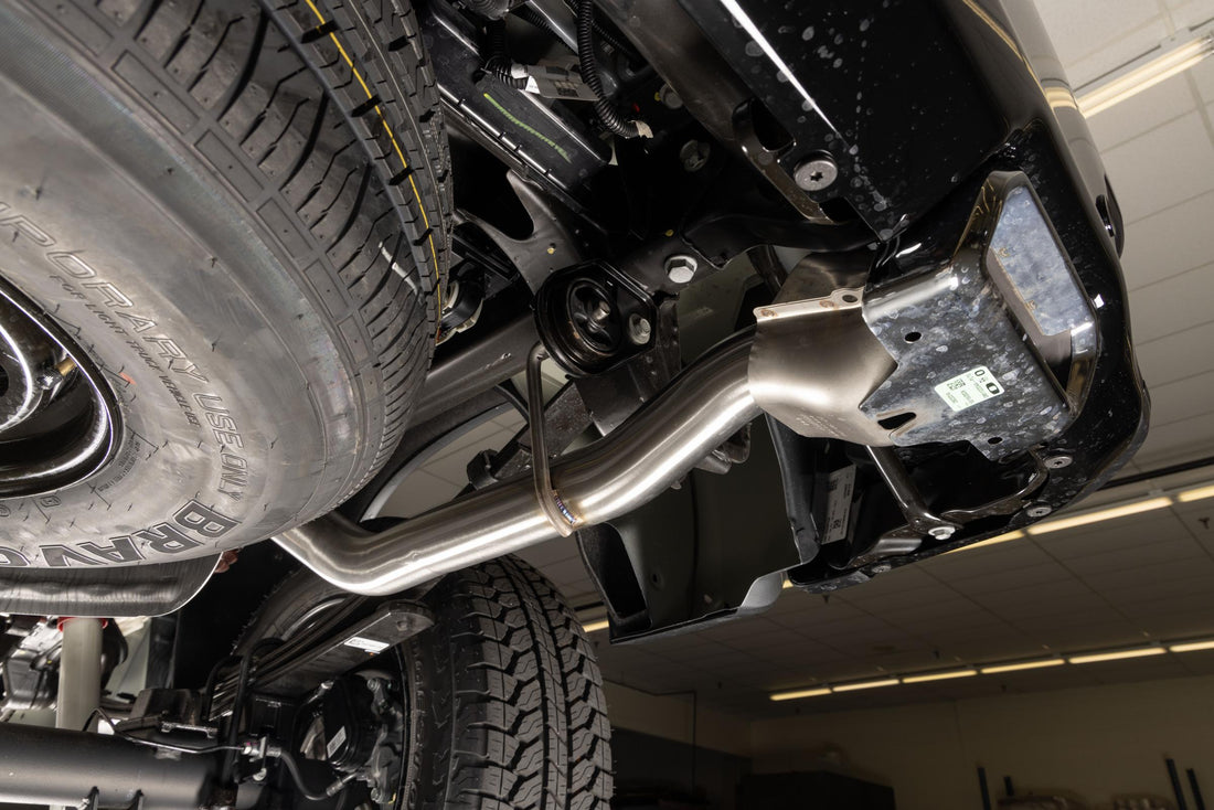 Flowmaster 738207 - Exhaust System Kit