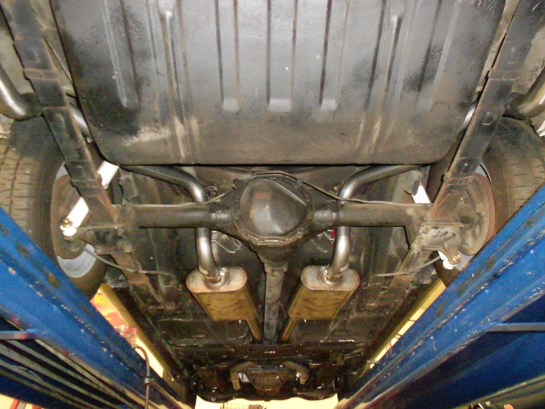 Flowmaster 817139 - American Thunder Crossmember-Back Exhaust System Fits 1969 Chevrolet Camaro & Pontiac Firebird With V8 Engine 2.50 Inch Stainless Steel Aggressive To Moderate Sound Flowmaster 5