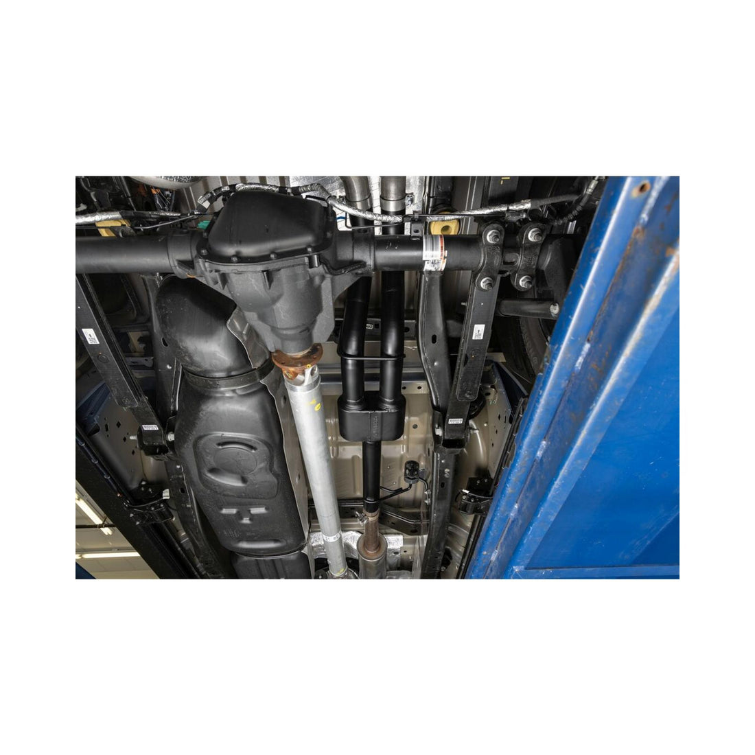 Flowmaster 818171 Outlaw Direct Fit Muffler Factory Dual Tailpipes