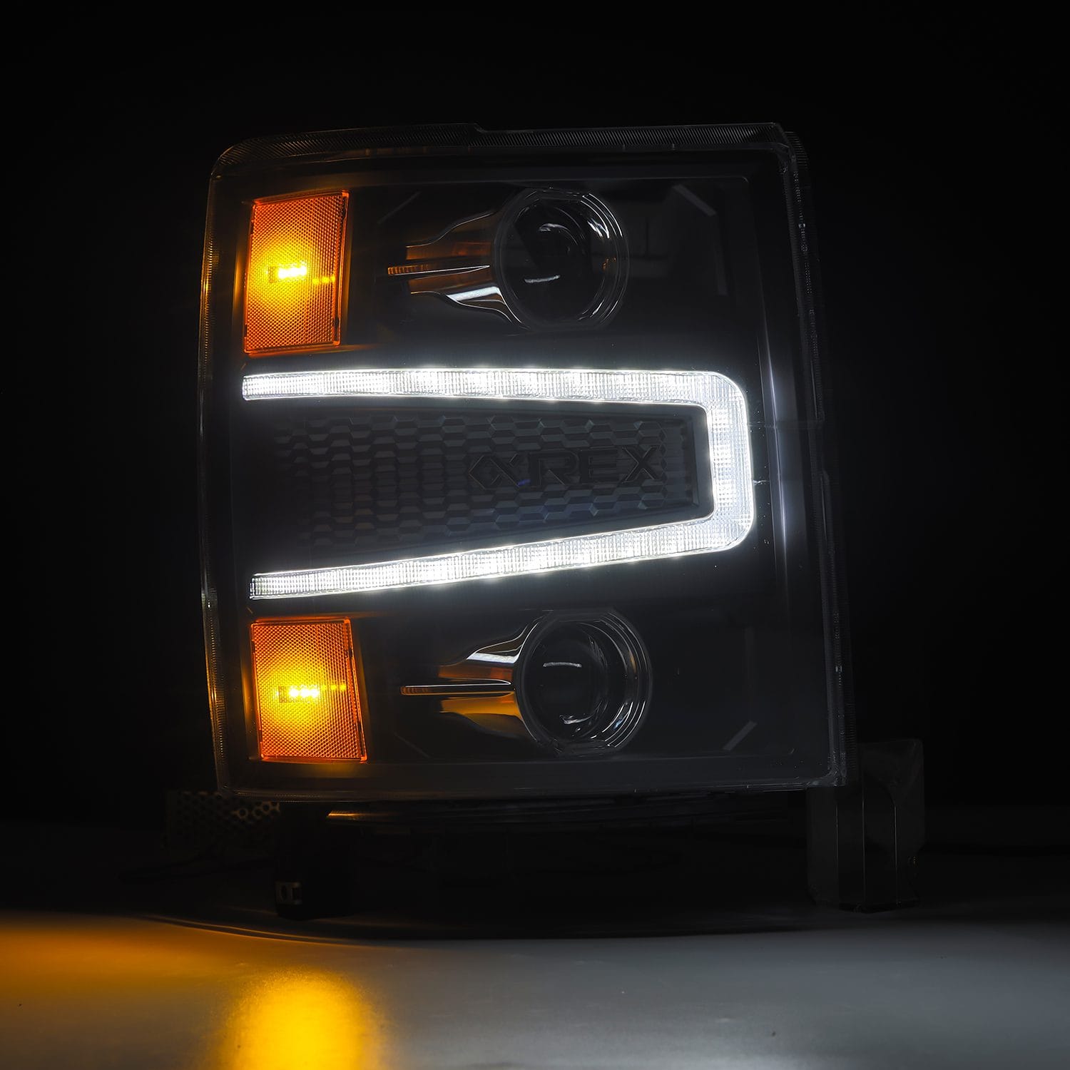 AlphaRex AlphaRex 880245 Headlight Assembly
