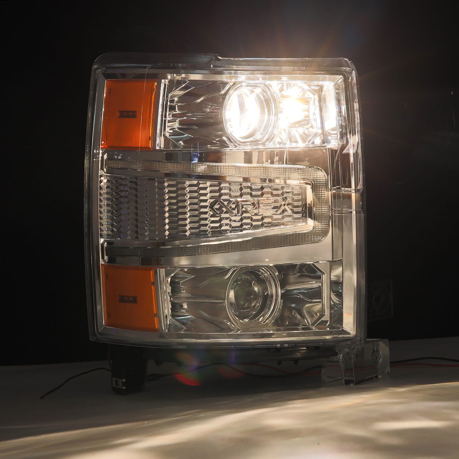 AlphaRex 880246 - Headlight Assembly