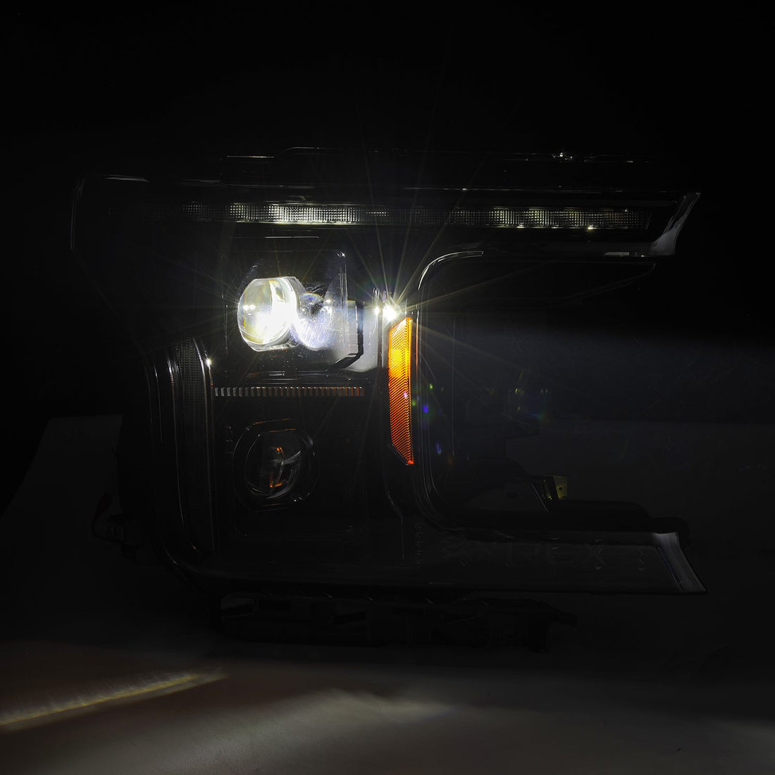 AlphaRex 880251 - Projector Headlights Alpha-Black 2