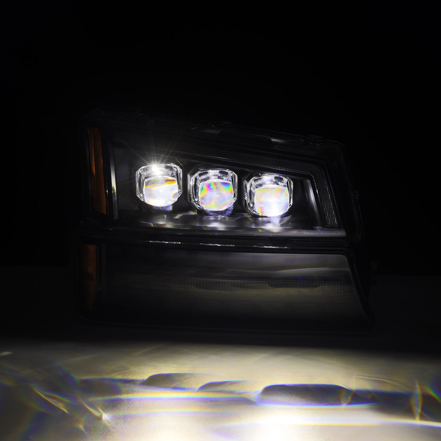 AlphaRex 880256 - Projector Headlights Black