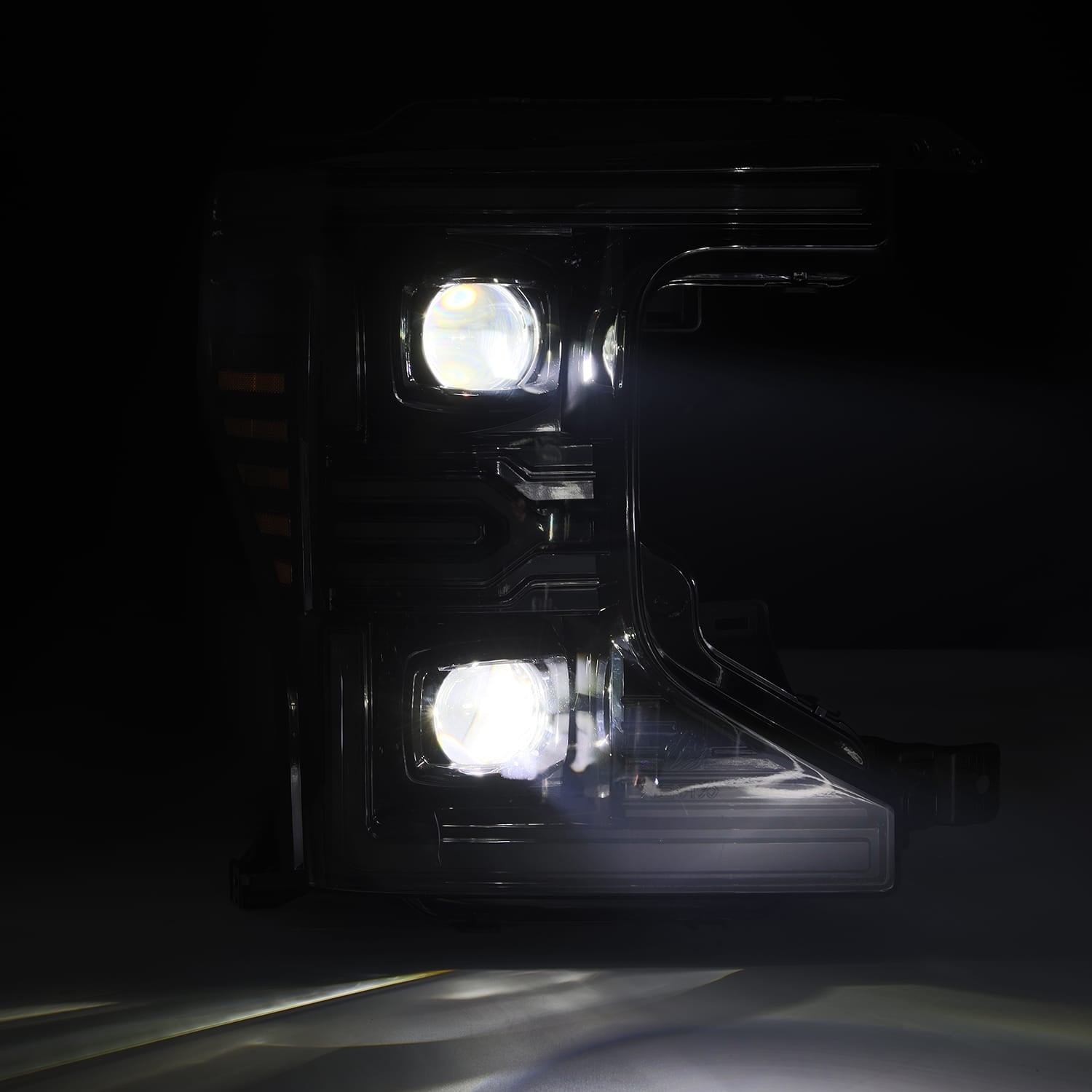 AlphaRex NA AlphaRex 880343 - Projector Headlights Alpha-Black