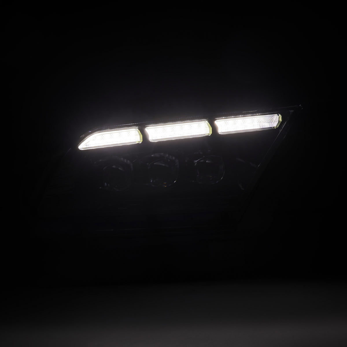 AlphaRex 880487 - Projector Headlights Black 2