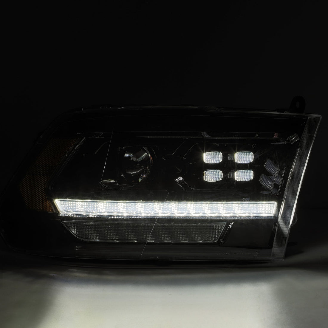 AlphaRex Electrical Lighting and Body AlphaRex 880524 Headlight Assembly