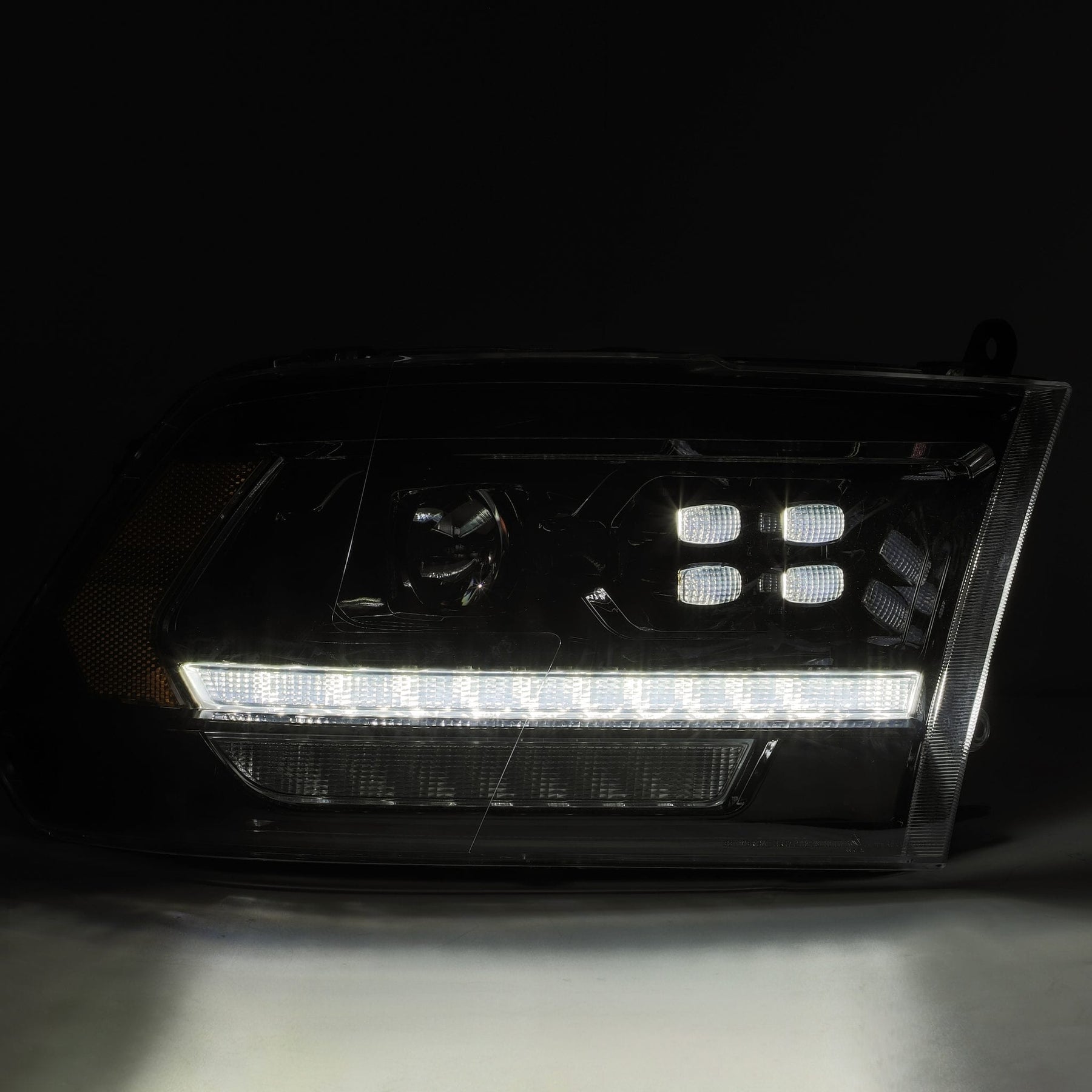 AlphaRex Electrical Lighting and Body AlphaRex 880524 Headlight Assembly