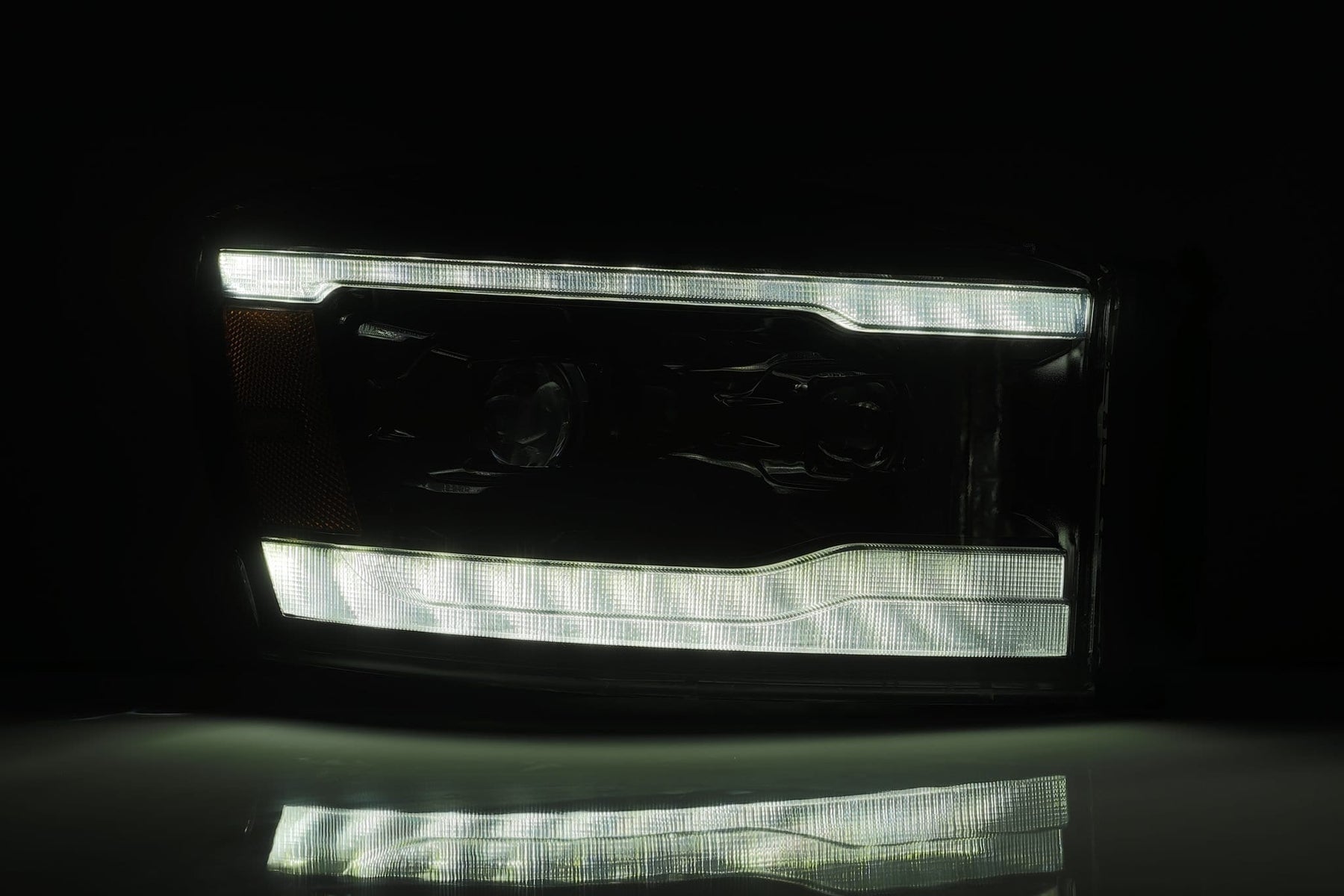 AlphaRex Electrical Lighting and Body AlphaRex 880530 Headlight Assembly