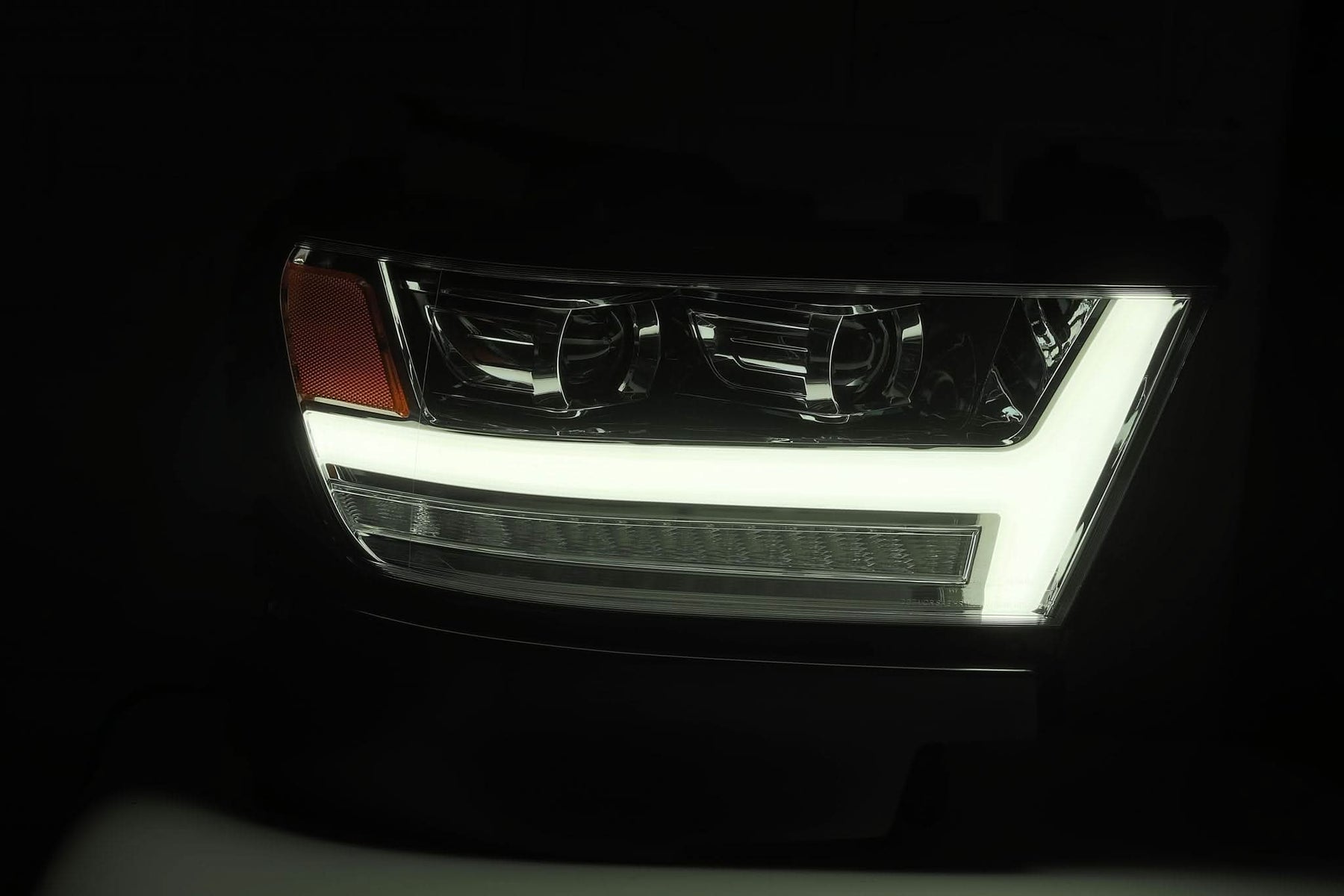 AlphaRex 880544 - Projector Headlights Chrome 4
