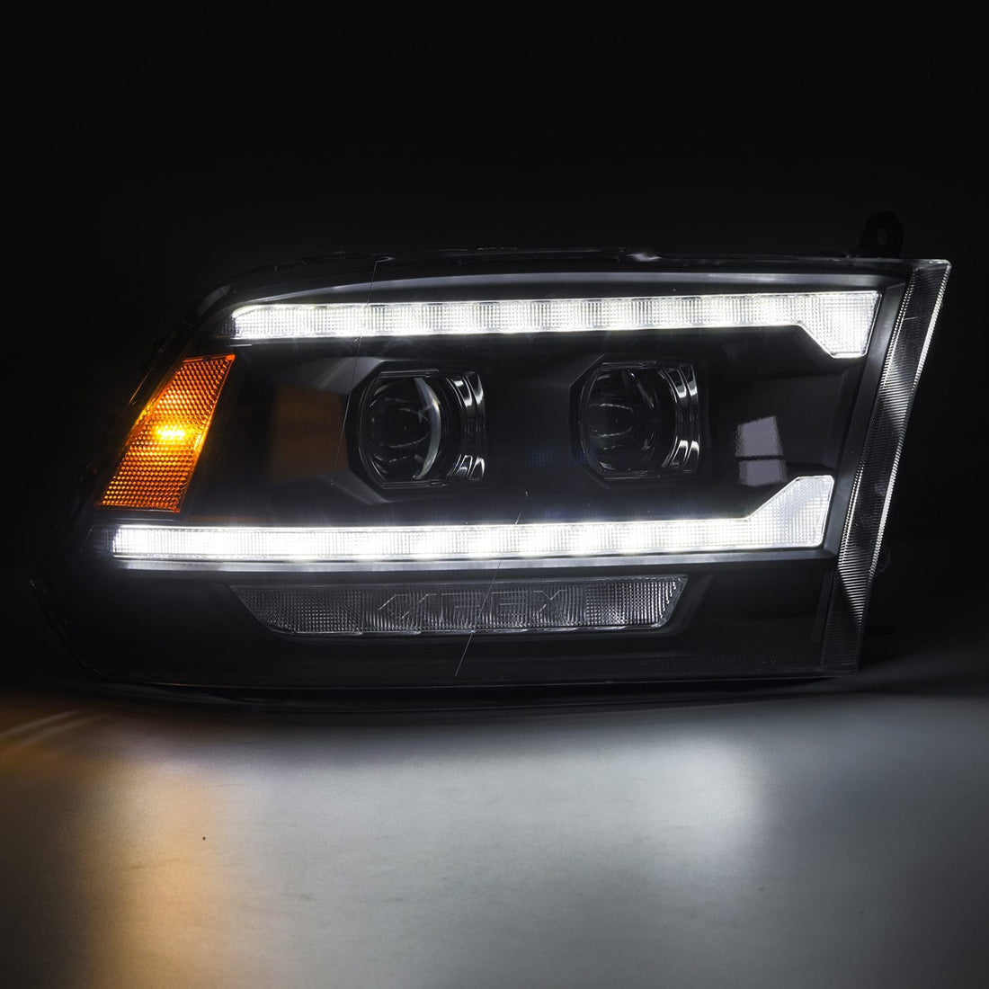 AlphaRex AlphaRex 880561 Headlight Assembly
