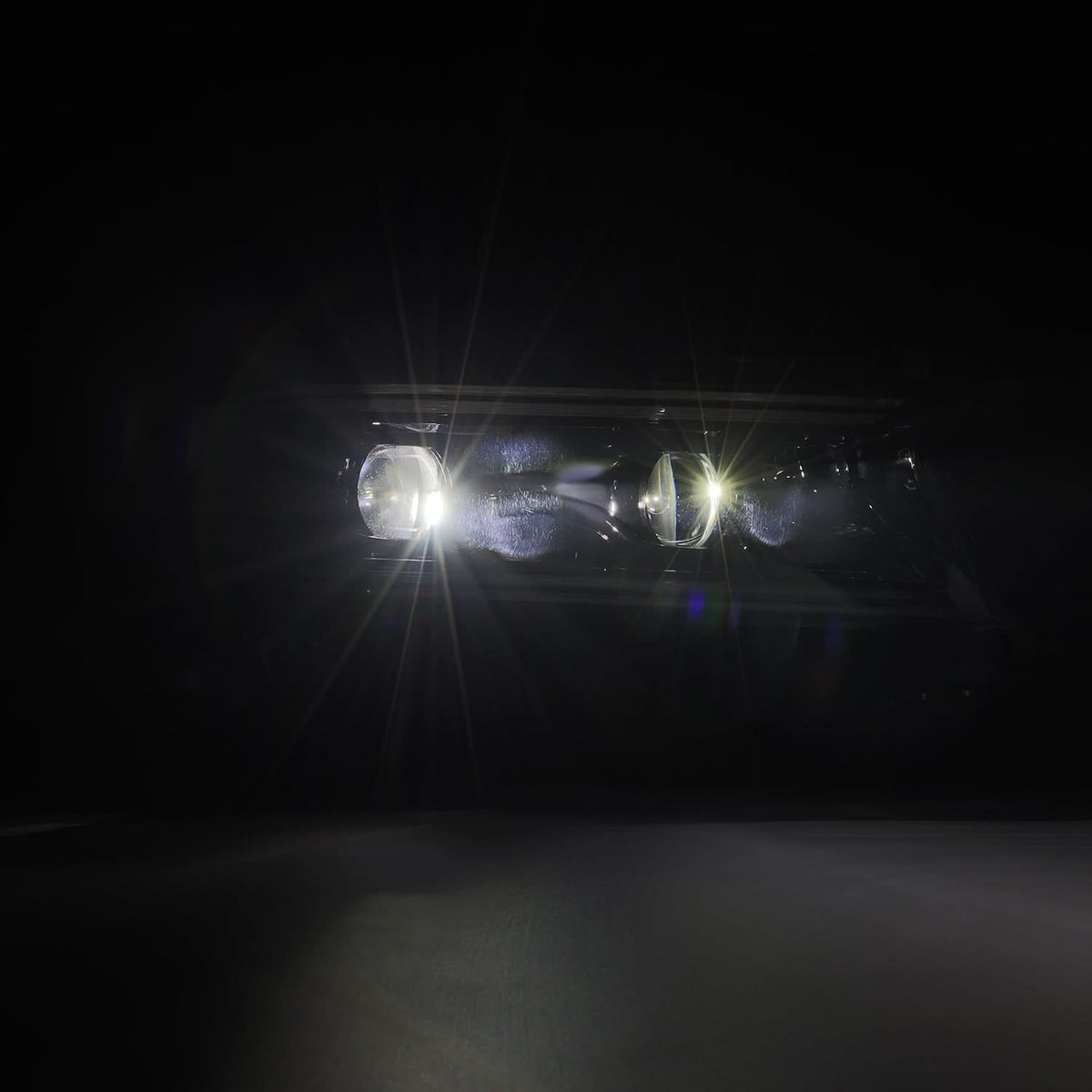 AlphaRex 880579 - Projector Headlights Alpha Black 1