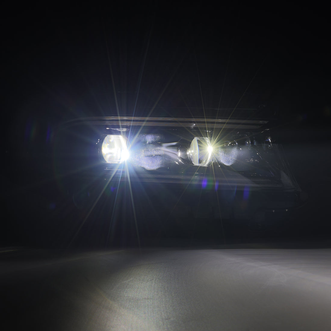 AlphaRex 880599 - Projector Headlights Black