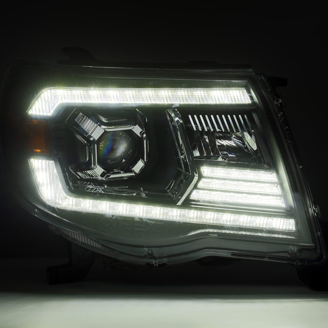 AlphaRex Electrical Lighting and Body AlphaRex 880736 Headlight Assembly