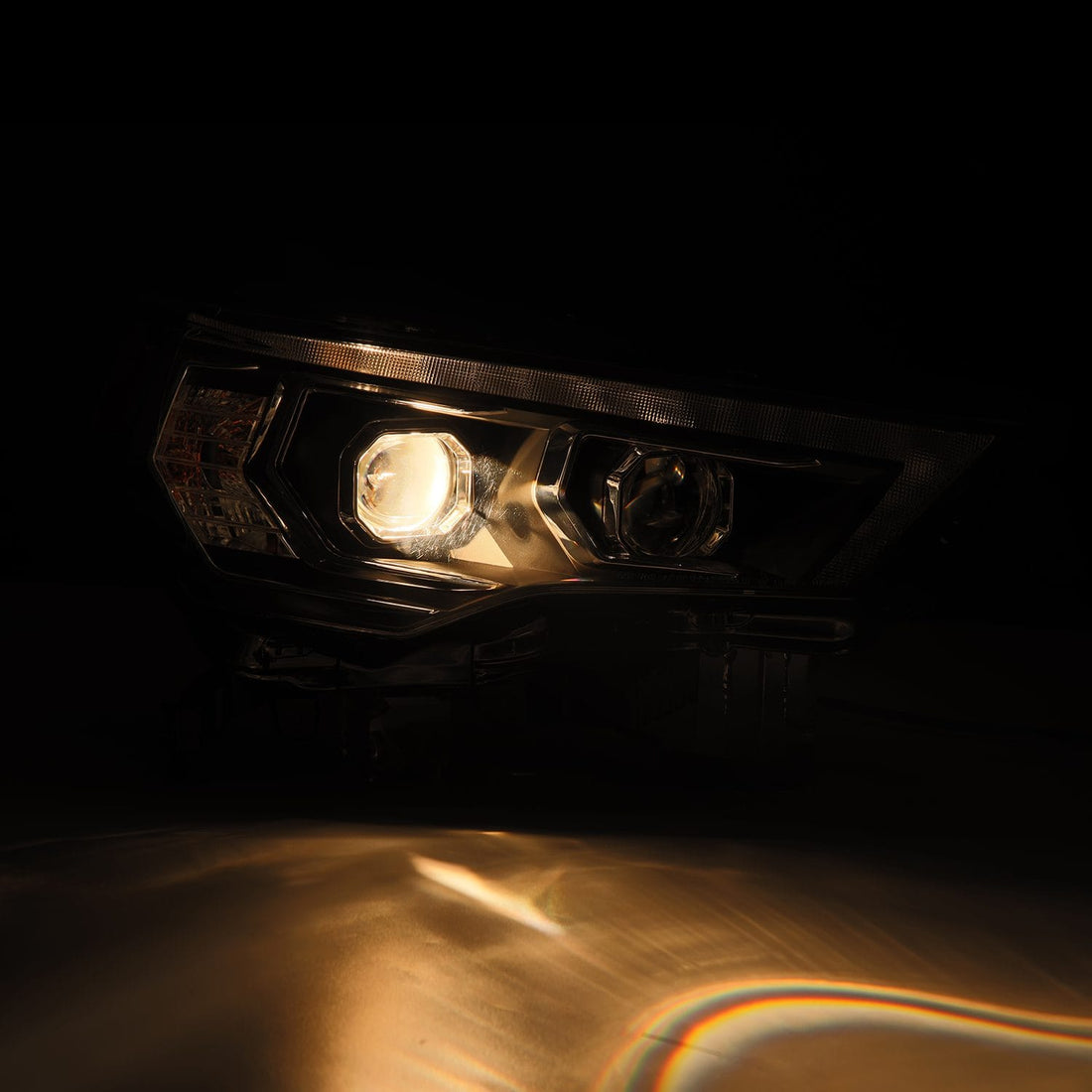 AlphaRex AlphaRex 880814 Headlight Assembly