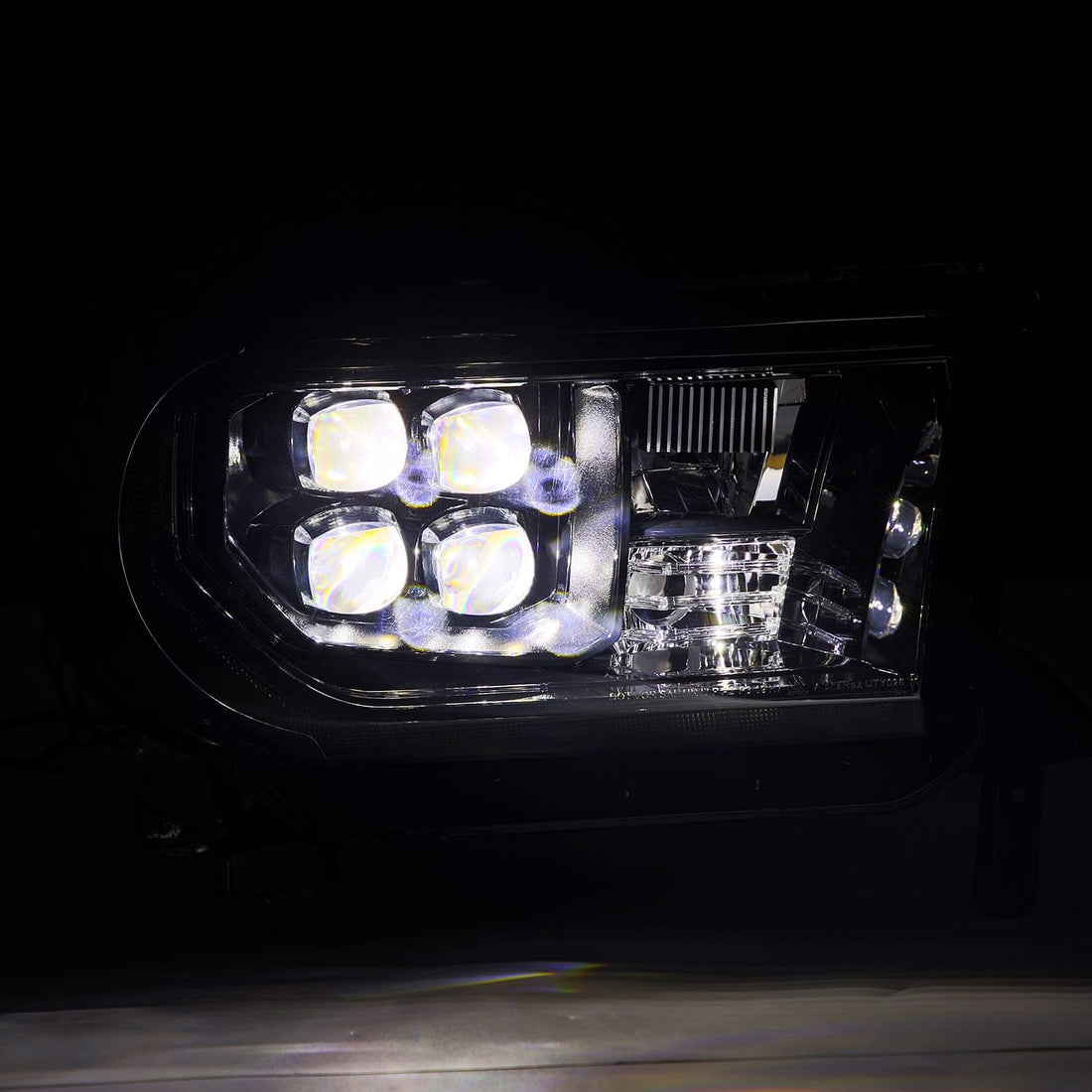 AlphaRex NA AlphaRex 880820 - Projector Headlights Alpha-Black