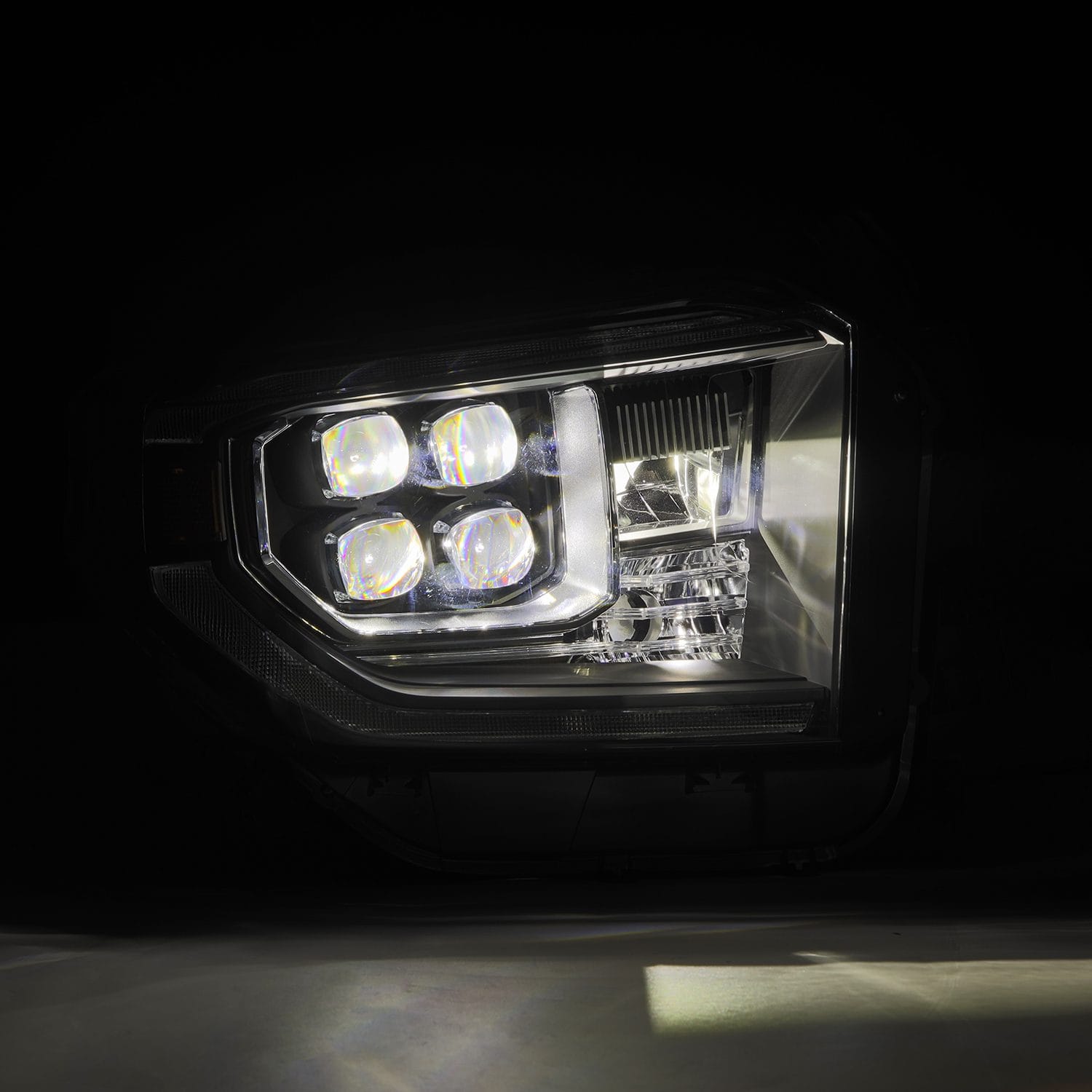AlphaRex NA AlphaRex 880833 - Projector Headlights Black