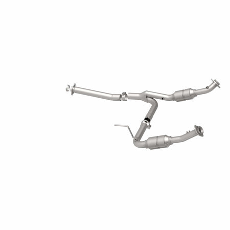 MagnaFlow Exhaust Products Exhaust MagnaFlow Exhaust Products 93111 - HM Grade Direct-Fit Catalytic Converter
