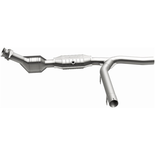 MagnaFlow 2004 Ford F-150 Heritage 4.2L | 2001-2003 Ford F-150 4.2L HM Grade Federal / EPA Compliant Direct-Fit Catalytic Converter 93122