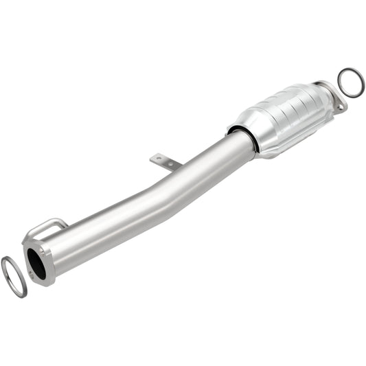 MagnaFlow 1996-1998 Toyota RAV4 2.0L HM Grade Federal / EPA Compliant Direct-Fit Catalytic Converter 93134