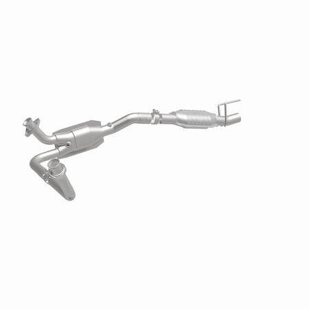 MagnaFlow Exhaust Products 93423 - Standard Grade Direct-Fit Catalytic Converter 5