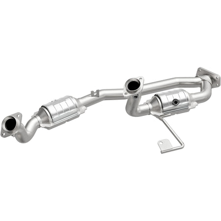 MagnaFlow Exhaust Products 93450 - HM Grade Direct-Fit Catalytic Converter 1