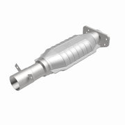 MagnaFlow Exhaust Products 93486 - Standard Grade Direct-Fit Catalytic Converter