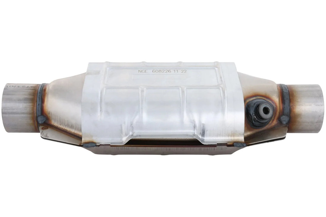 AP Exhaust 608226 2005-2009 Chevrolet Equinox Catalytic Converter