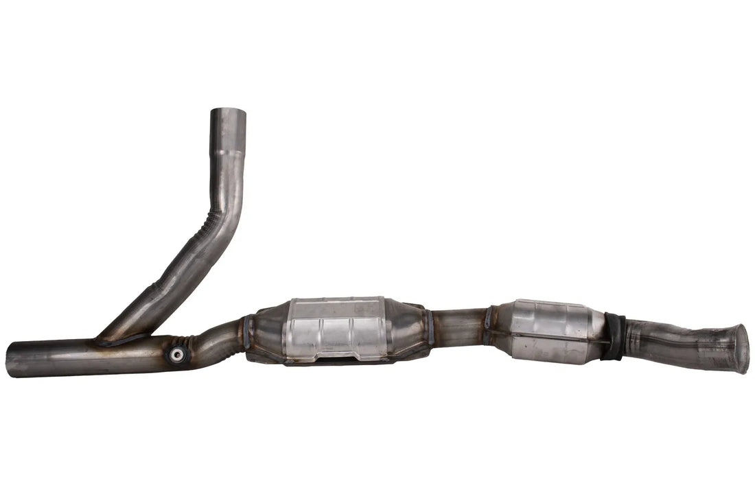 AP Exhaust 645935 1997-1999 Ford E-150 Econoline Catalytic Converter