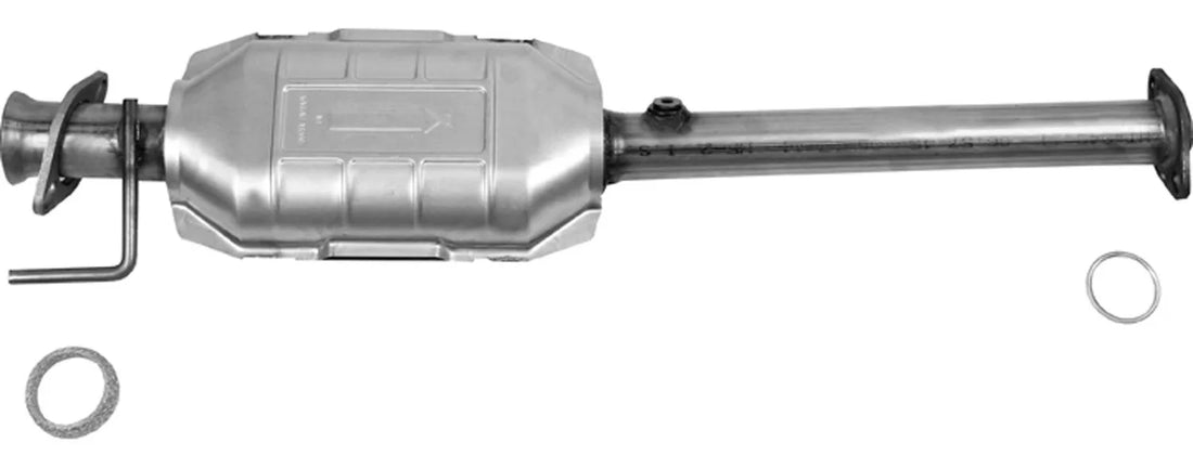 AP Exhaust 772347 2001-2004 Chevrolet Tracker Catalytic Converter