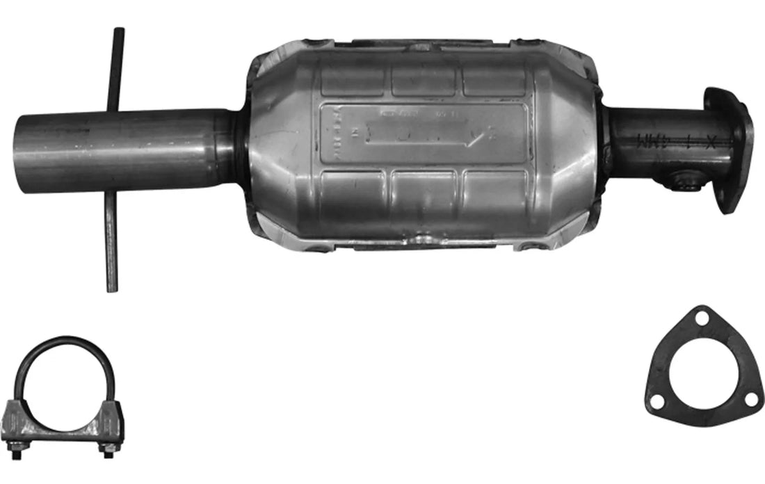 AP Exhaust 772447 2000-2002 Saturn SC1 Catalytic Converter
