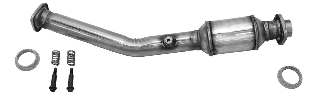 AP Exhaust 772449 2011-2017 Nissan Juke Catalytic Converter